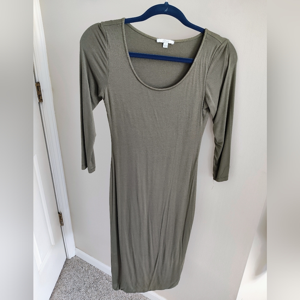 Soprano Small Olive Green Long Sleeve Tube Dress